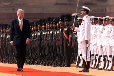 President Clinton reviews the troops during the arrival ceremony at the Rashtrapati Bhavan, New Delhi.