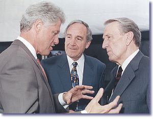 The President with Senators Harkin and Bumpers